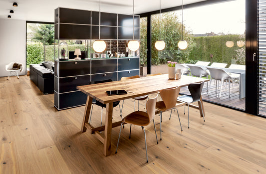 Ek XXL Hjärter Borstad Råträ Mattlack prov 200mm